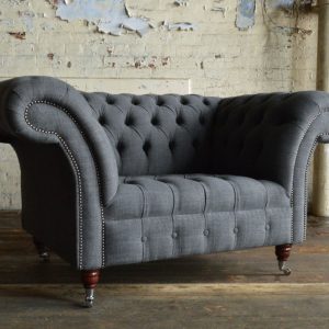 Chesterfield single seater solid cushion