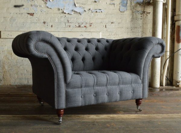 Chesterfield single seater solid cushion